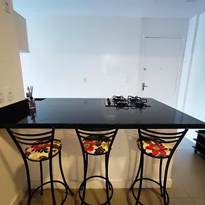  Apartamento Pertinho Da Praia, Faca A Pe!